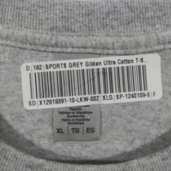 Thanks for putting up with Mom - Happy Father's Day - Sz XL - Picture 2 of 6